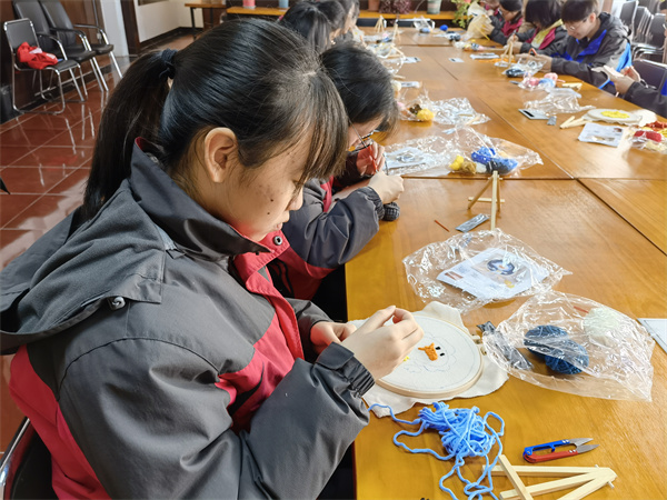 3. 认真完成作品1.jpg