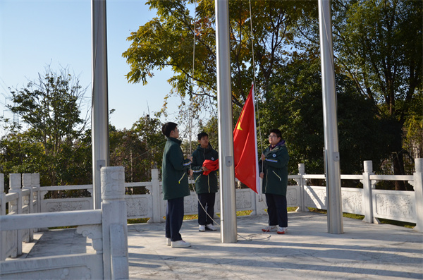 照片3.jpg 照片3.jpg