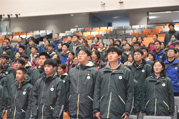 齐唱团歌.jpg 齐唱团歌.jpg