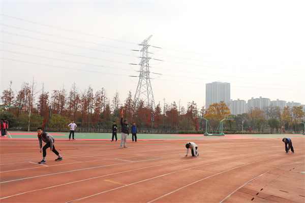 200米.jpg 200米.jpg