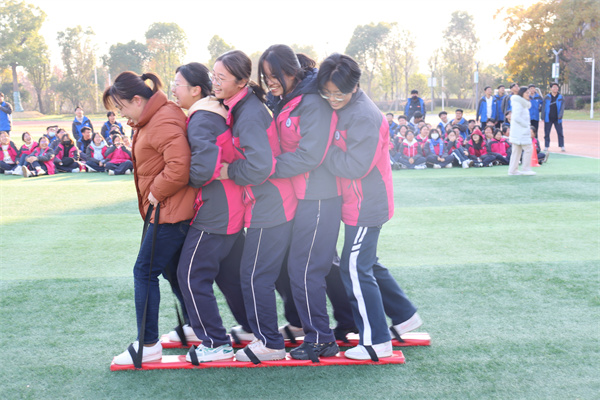 齐头并进3.jpg