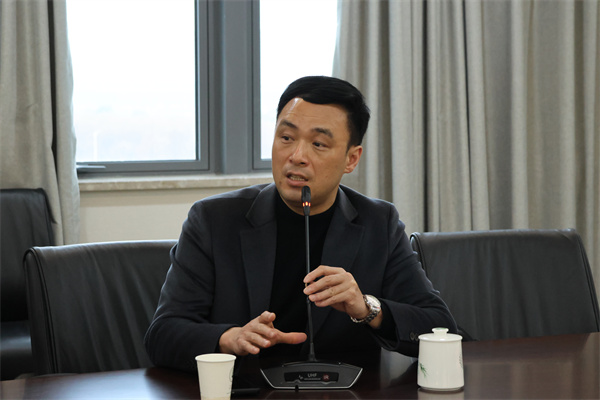 市教研室王勇主任讲话.jpg