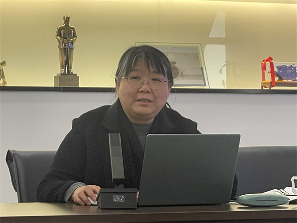 江苏省特级教师、正高级教师、扬州市教科院中小学英语教研员张利琴教授指导.jpg