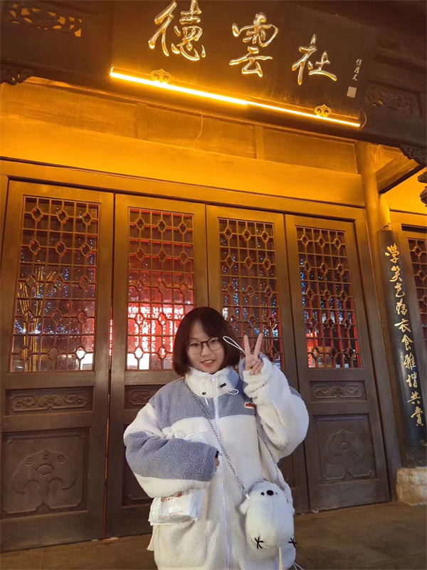 25 京华梅岭 牛鑫珂.jpg