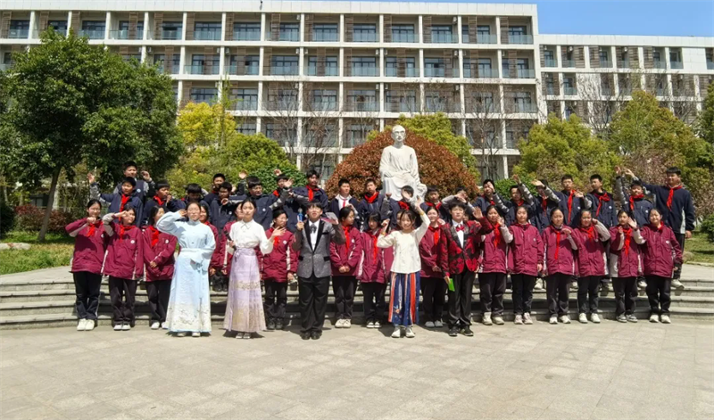 640 (1).webp (1).png