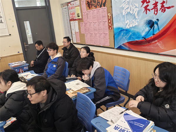 听课现场1.jpg