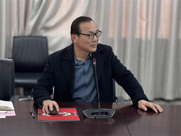 化学组丁兆山老师发言.jpg